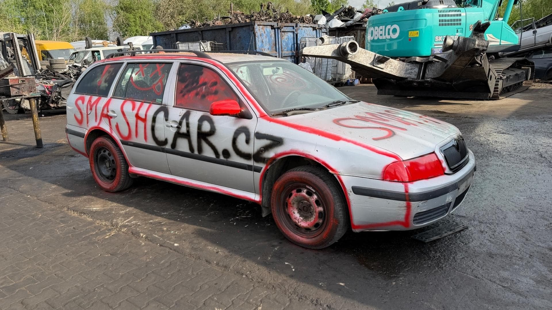 Cómo llegar a Smash Car Praga