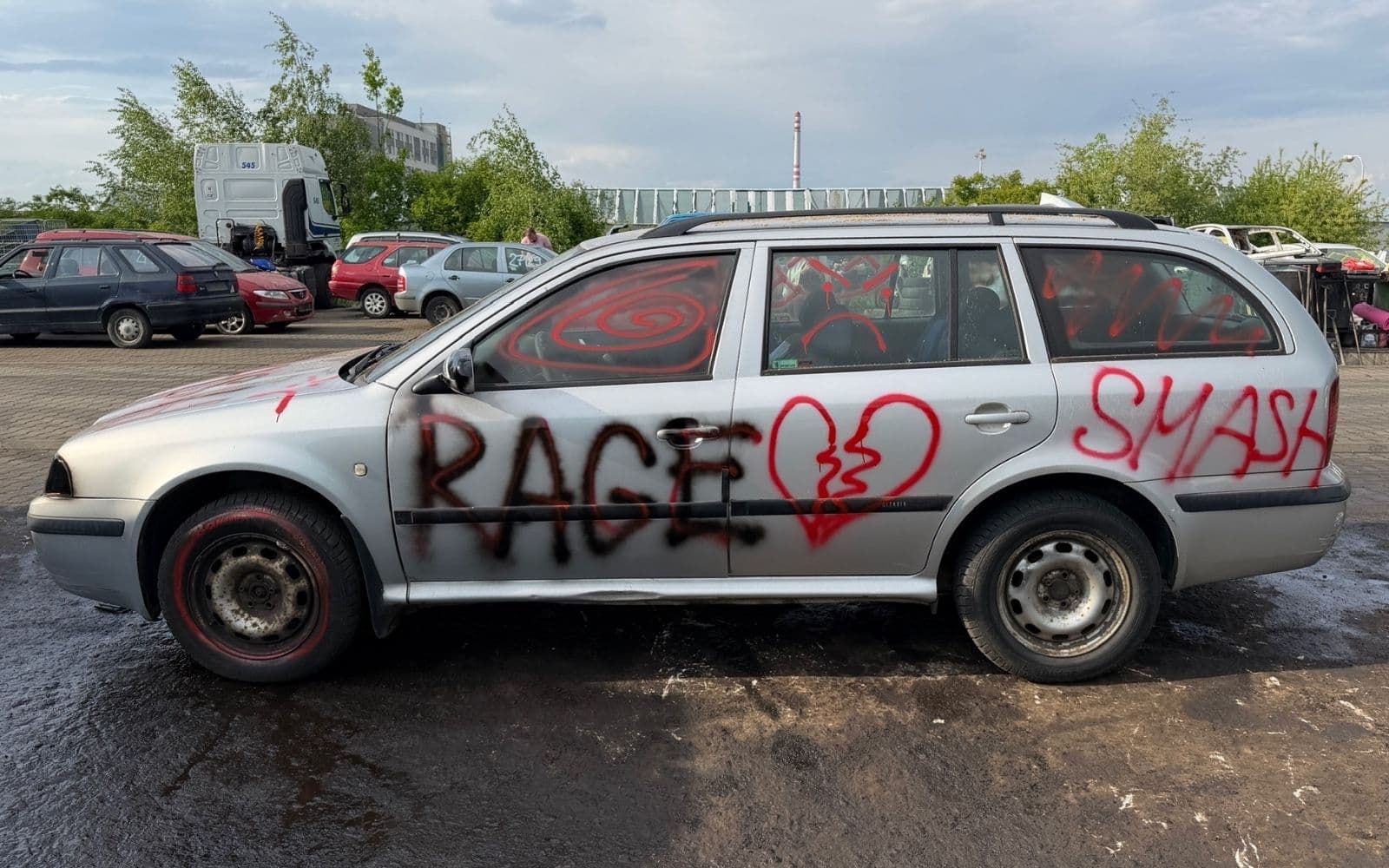 Detail vozu před zážitkem Smash Car